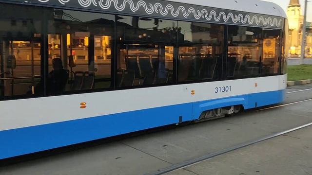 Трамвай 71-931 витязь-М 31301 на 37 маршруте у м Комсомольская смотреть онлайн