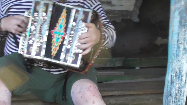 03\09\2023г\граю\забытую песню\вы\знаете\я\же\слухач\все шо услышал \запомнил\то\и\граю\в\своем\сел смотреть онлайн