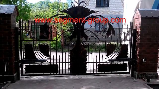 Автоматика распашных ворот Segment LE 420 смотреть онлайн