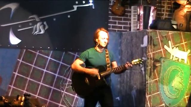 Антон Арцев - Быть знаменитым некрасиво (Б. Пастернак) 07.11.2015 смотреть онлайн