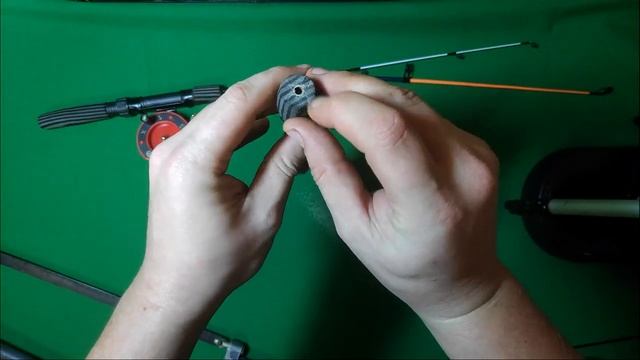 САМОДЕЛЬНАЯ КАРБОНОВАЯ ЗИМНЯЯ УЛЬТРАЛАЙТ УДОЧКА С КАТУШКОЙ ЗА 5 МИНУТ СВОИМИ РУКАМИ смотреть онлайн