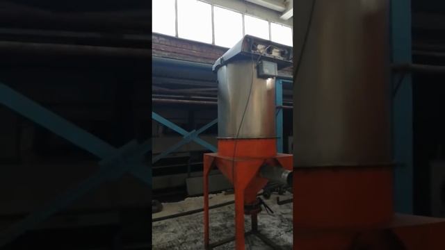 Смеситель шнекового типа (Великобритания), установка регенерации. смотреть онлайн