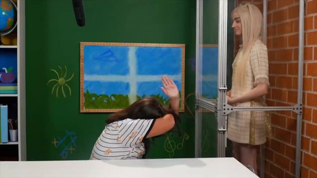 The Rise And Fall Of Poppy (The Character): From Manipulated To Free смотреть онлайн