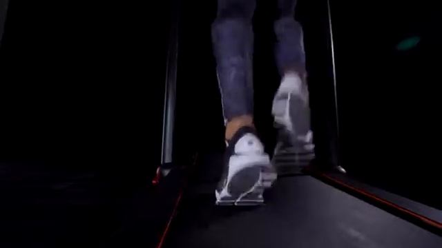 Беговая дорожка для дома. С акустической системой BOSE смотреть онлайн