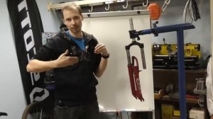 Дорогая или дешёвая амортизационная вилка велосипеда. Какая разница?