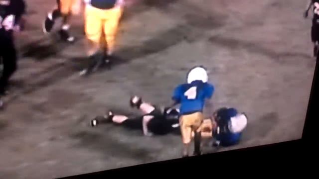 Southside A team - Garrett Orr making a great tackle смотреть онлайн