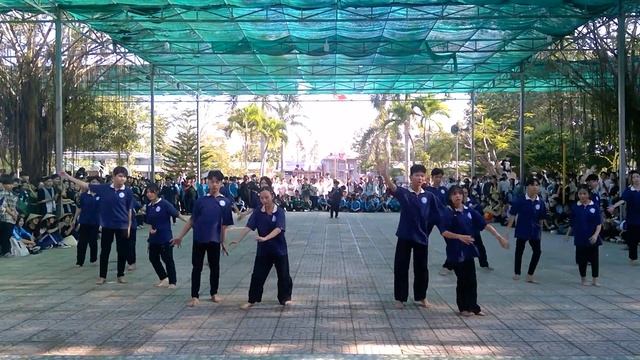 11A8 - NHẢY FLASHMOB NĂM 2023 смотреть онлайн