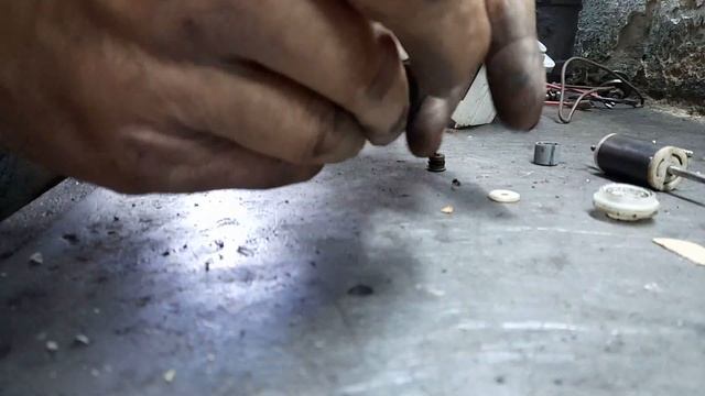 Бытовые хитрости. Ремонт насоса стиральной машины. смотреть онлайн