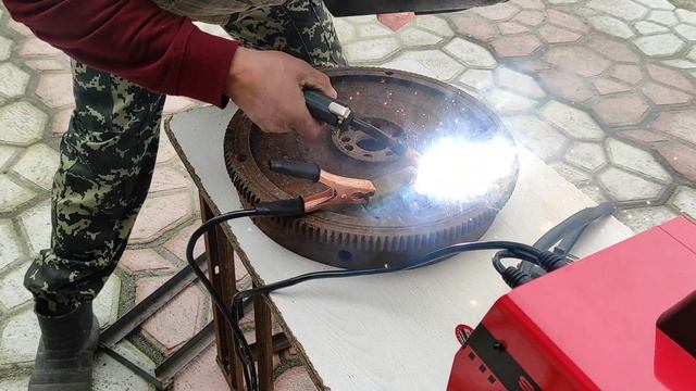 Купил ПОЛУАВТОМАТ - забыл про ЭЛЕКТРОДЫ!!! смотреть онлайн
