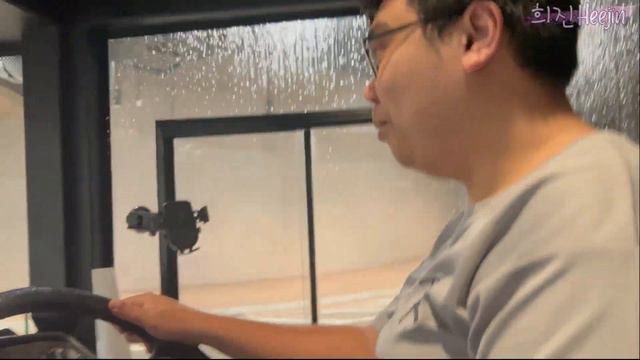 [Zriving] EP.1 Rainy One Trip Run with SINGAPORE’s ONE AND ONLY MAN RR8 E5 | 희진Heejin смотреть онлайн