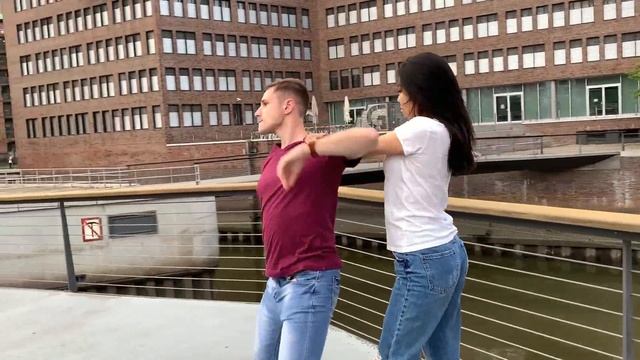Alex y Kristina. Bachata in Hamburg смотреть онлайн