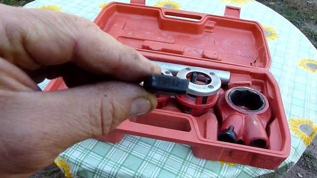 Осторожно! Клупп с сюрпризом. смотреть онлайн