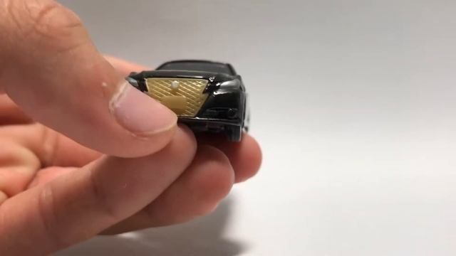 Tomica Samurai Series Toyota Crown Athlete (The Tomica Table)