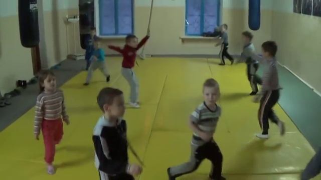 Тренировка по дзюдо для детей - 1. Centre Judo Kids. Feodosiya. смотреть онлайн