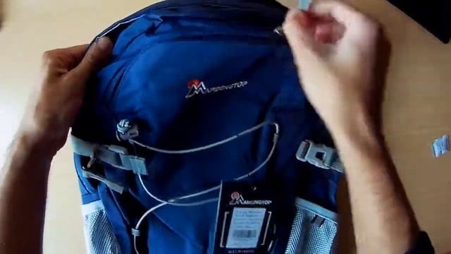 Mountaintop 30L Hiking Daypack / backpack смотреть онлайн