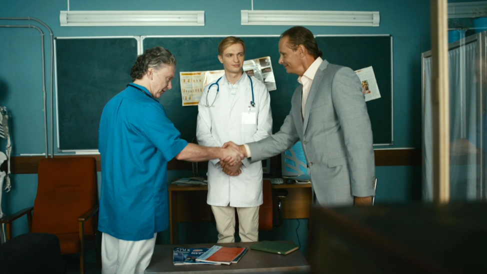 Интерны: Уникальный молодой специалист смотреть онлайн