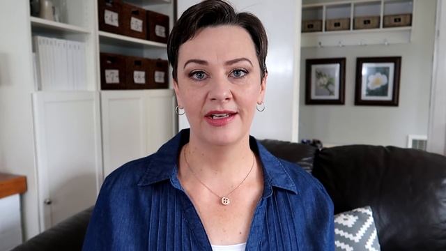 How to Start and Run a Book Club | A Thousand Words смотреть онлайн