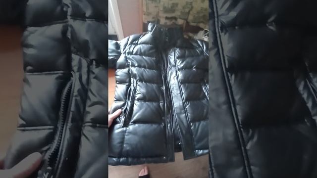 Всем доброго дня! Предлагаю к продаже Пуховик из эко кожи 54 размера! Цена 5000 или предложите свою смотреть онлайн