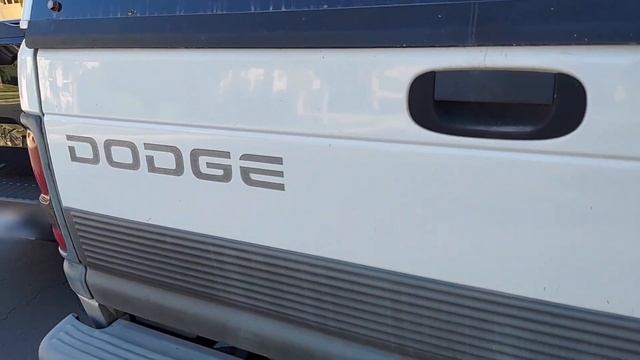 Maverick XLT vs 1997 Dodge Ram Laramie смотреть онлайн