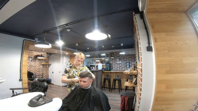 Трендовые мужские стрижки 2018 смотреть онлайн