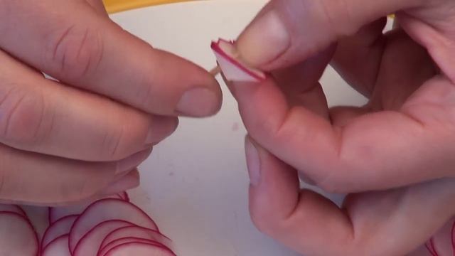 Украшение из овощей. Цветы из редиса. Украшение праздничного стола. Простой карвинг из овощей. смотреть онлайн