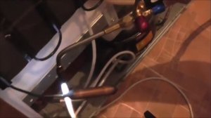 Ремонт холодильника .Работа с R600 техника безопасности.