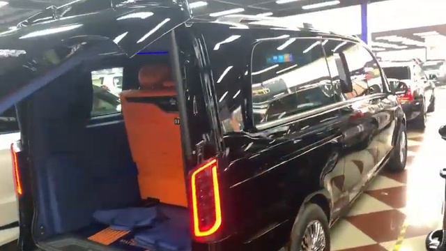 Mercedes Vito 2023 2.0T Elite Edition(01) смотреть онлайн