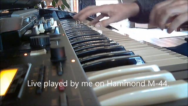 Hammond M44: Happy Rhytm. смотреть онлайн