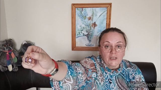 Кому можно носить янтарь. Методы проверки на подлинность. Смотрим комплект из янтаря.