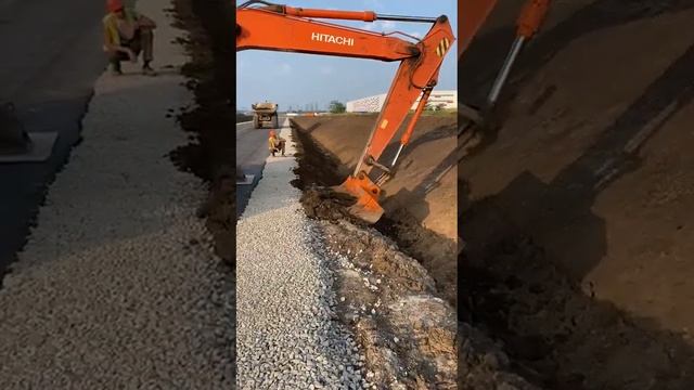 Экскаватор колесный работа планировочным ковшом смотреть онлайн