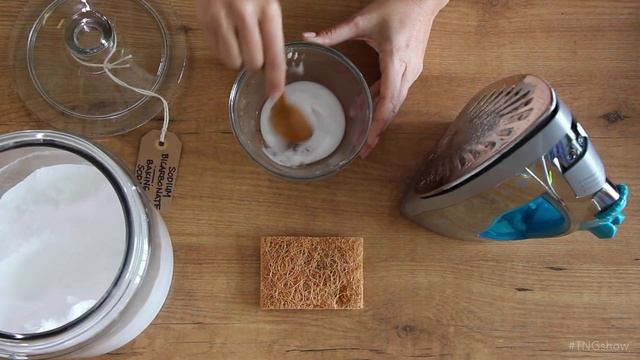 3 Ways to Clean Your Iron | The Normal Girl Show смотреть онлайн