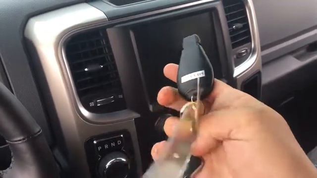 2015 Ram 1500 SLT 4X4 | Rear ParkSense Parking Sensors | Edmonton | 18RQ6685A | Crosstown Chrysler смотреть онлайн