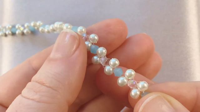 Easy Beaded Bracelet Tutorial: How to make Easy Bracelet with Beads смотреть онлайн