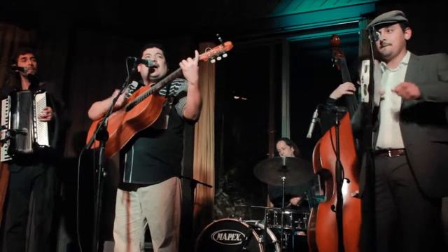 Recoleta, Carmen, Lira - Horacio Hernandez y sus Malas Juntas смотреть онлайн