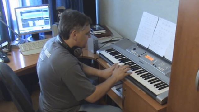 We're Flyin' High смотреть онлайн