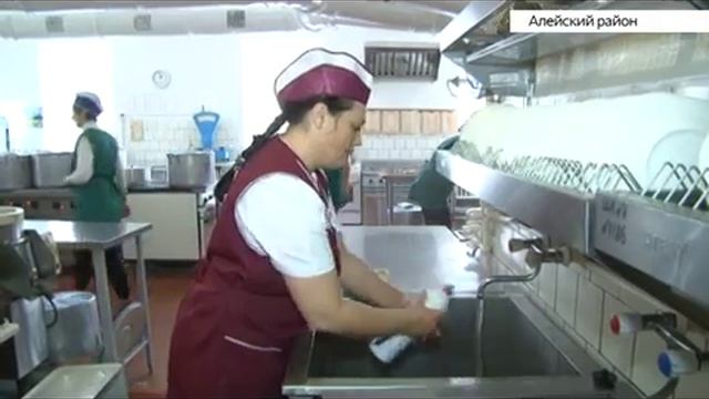 В Алтайском крае в 2016 году 1000 человек с инвалидностью устроились на работу при содействии служб смотреть онлайн