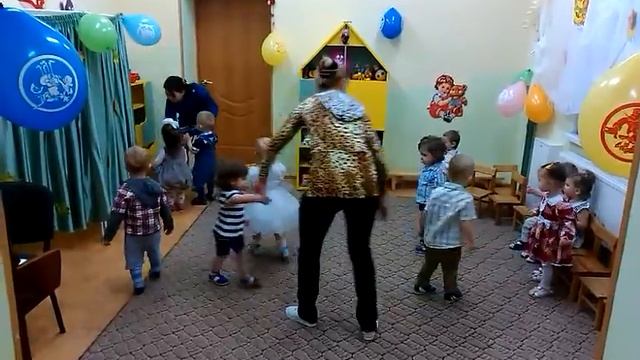 ОСЕННИЙ ПРАЗДНИК 2016 ясельная группа смотреть онлайн