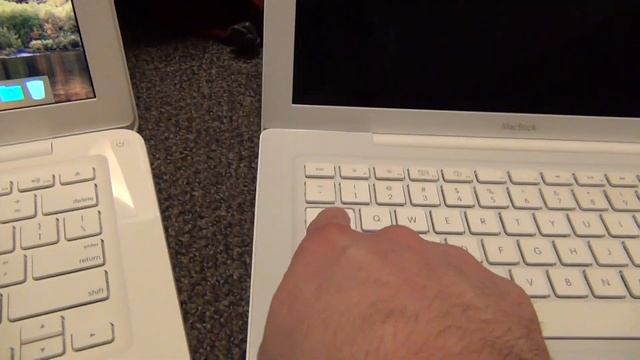 MacBook A1181 And A1342 Comparison