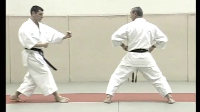 Bunkaï Heian Sandan смотреть онлайн