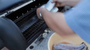 Гриль смокер мангал - коптим рыбу