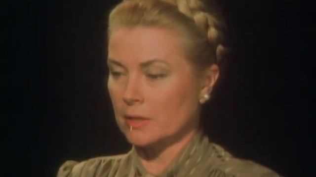 Princess Grace Prays with Father Patrick Peyton, C.S.C. смотреть онлайн