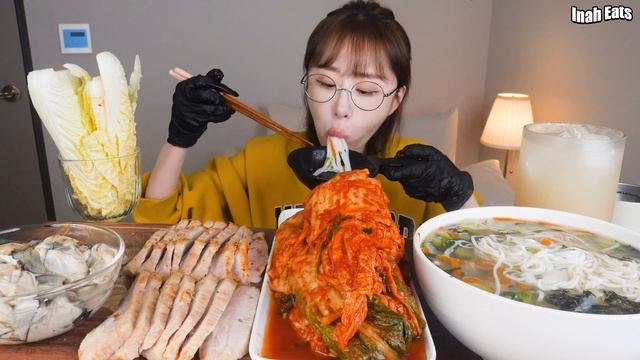김장을 했으니 잔치를 열자? 항정살 굴보쌈, 시원한 잔치국수와 먹방❤️ Kimchi, Boiled Pork Neck  Banquet Noodles Mukbang