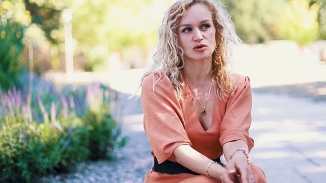 Я и Деньги! Что делать, если деньги утекают? КАК УДЕРЖАТЬ ДЕНЬГИ! смотреть онлайн