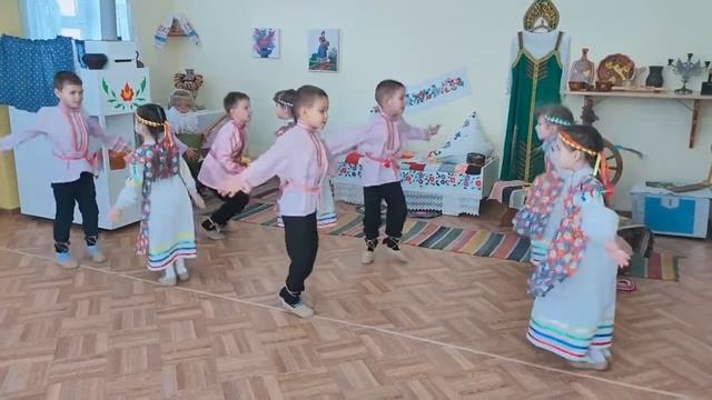 "Деревенские вечерки", подготовительные группы смотреть онлайн