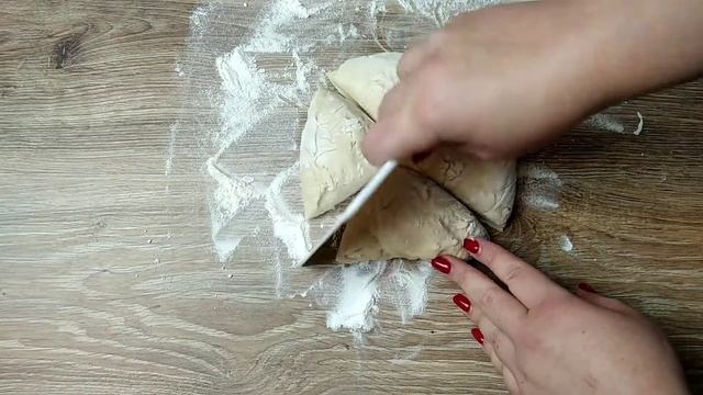 Пицца как в школьной столовке. Дрожжевое тесто смотреть онлайн