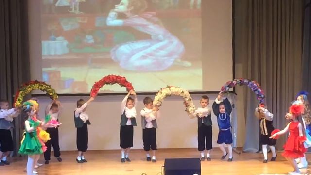 13 12 17 ЩЕЛКУНЧИК... смотреть онлайн