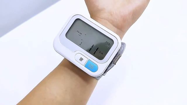 Тонометр давления на запястье: автоматический смотреть онлайн