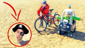 Пират застрял в песке