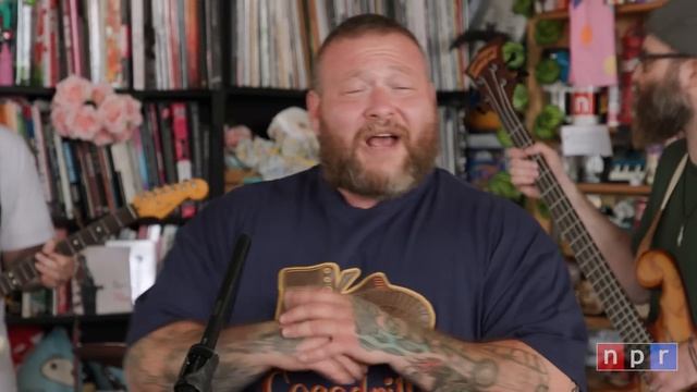 Action Bronson: Tiny Desk Concert смотреть онлайн