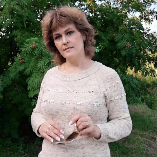 Джемпер из хлопка, с пайетками. #ЛюдмилаЛогинова.mp4 смотреть онлайн